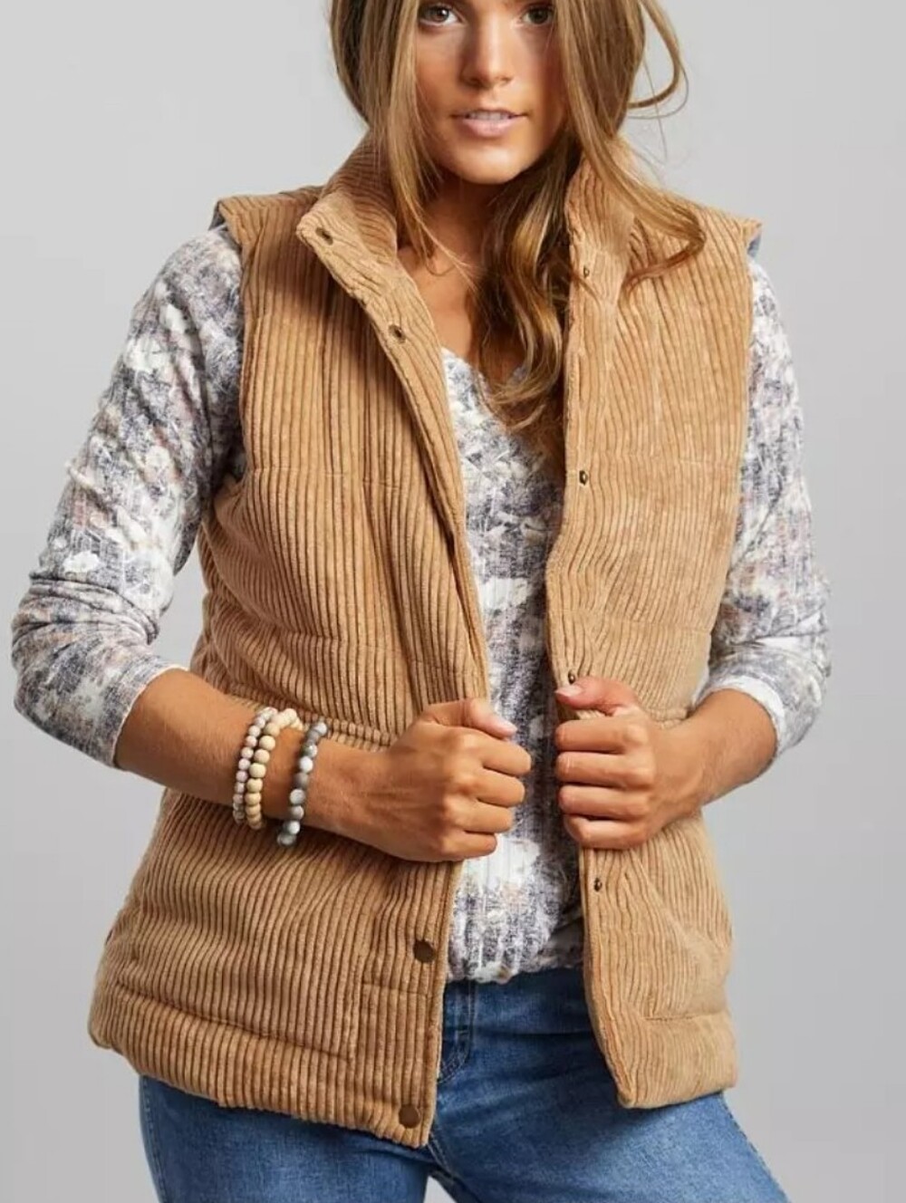 BKE Corduroy Puffer Vest in Camel